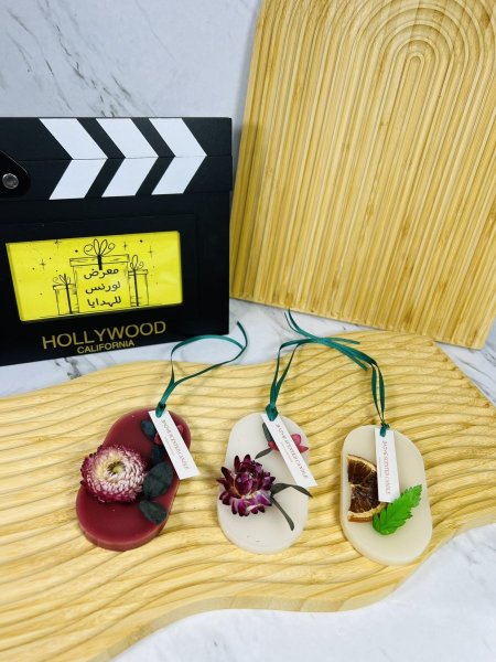 تعليقة شمع معطر